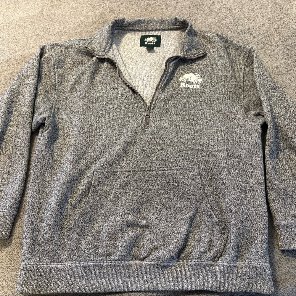 Roots Charcoal Gray Zip-Up Sweater with Front Pouch Size Small